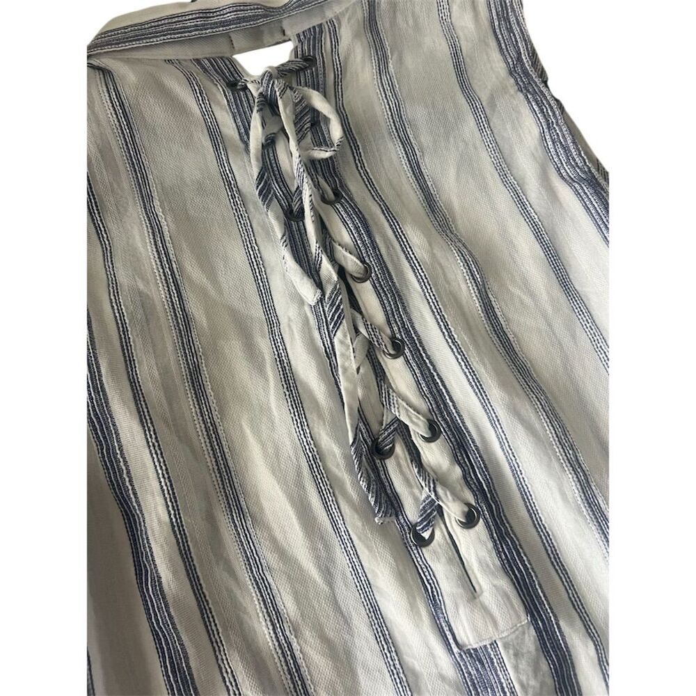 Miss Me Women's Blue Striped Sleeveless Button-Up Top Size L Casual